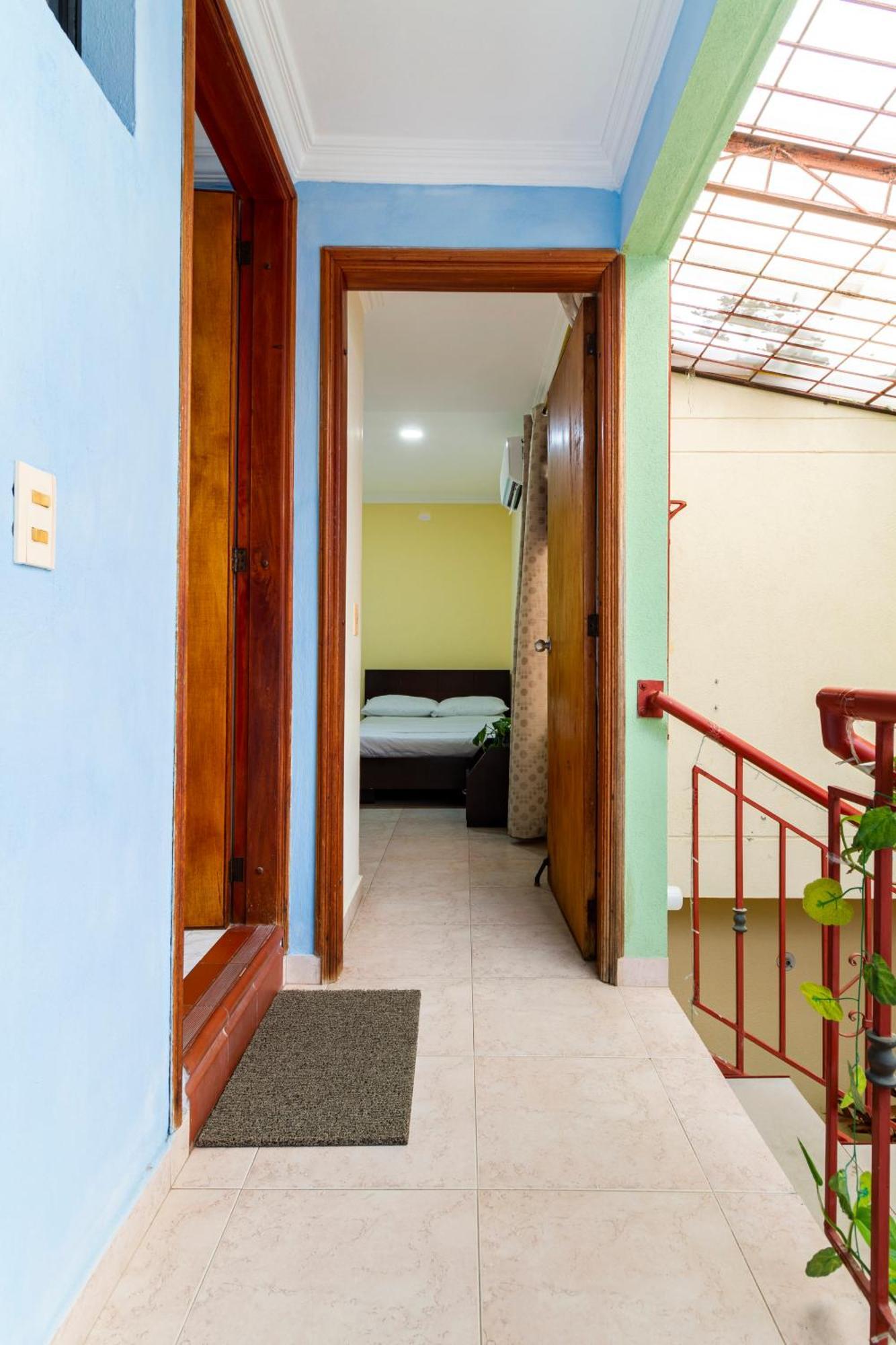 Hostal Cartagonova - Habitaciones Privadas Y Amplias Cerca A Zonas Turisticas Cartagena Luaran gambar