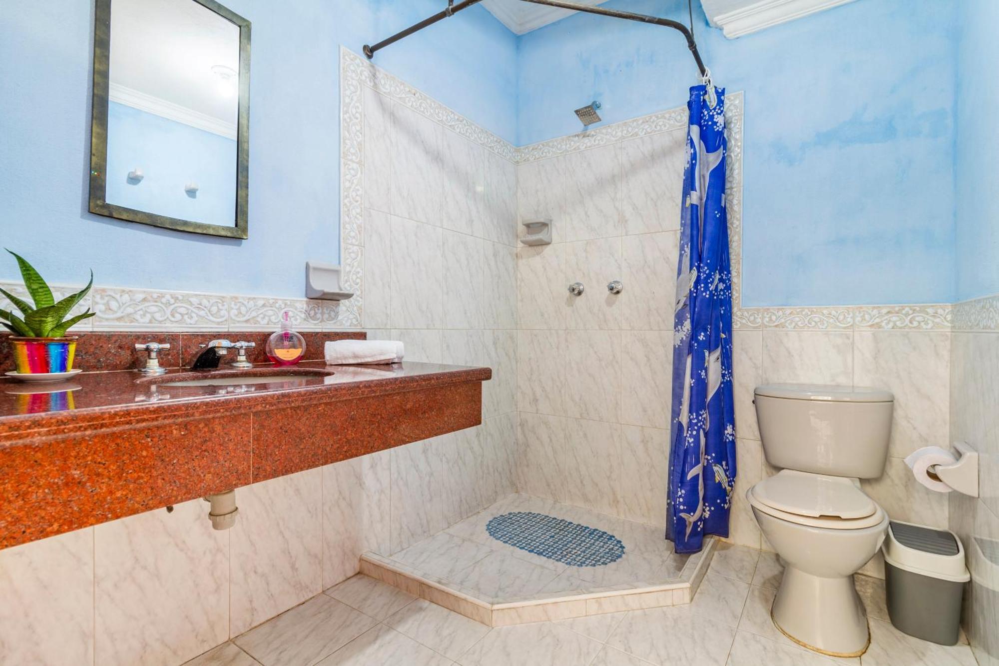Hostal Cartagonova - Habitaciones Privadas Y Amplias Cerca A Zonas Turisticas Cartagena Luaran gambar