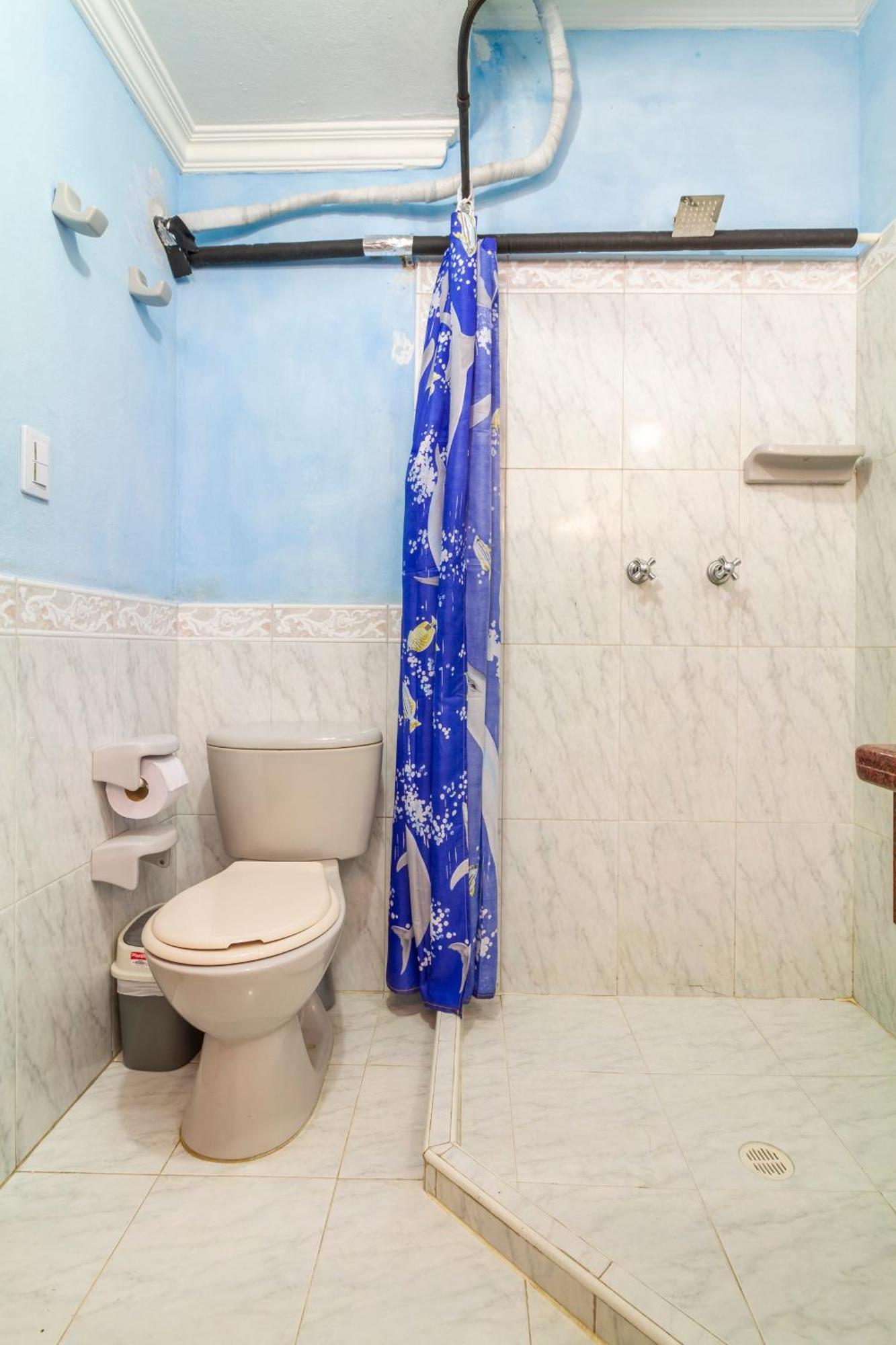 Hostal Cartagonova - Habitaciones Privadas Y Amplias Cerca A Zonas Turisticas Cartagena Luaran gambar