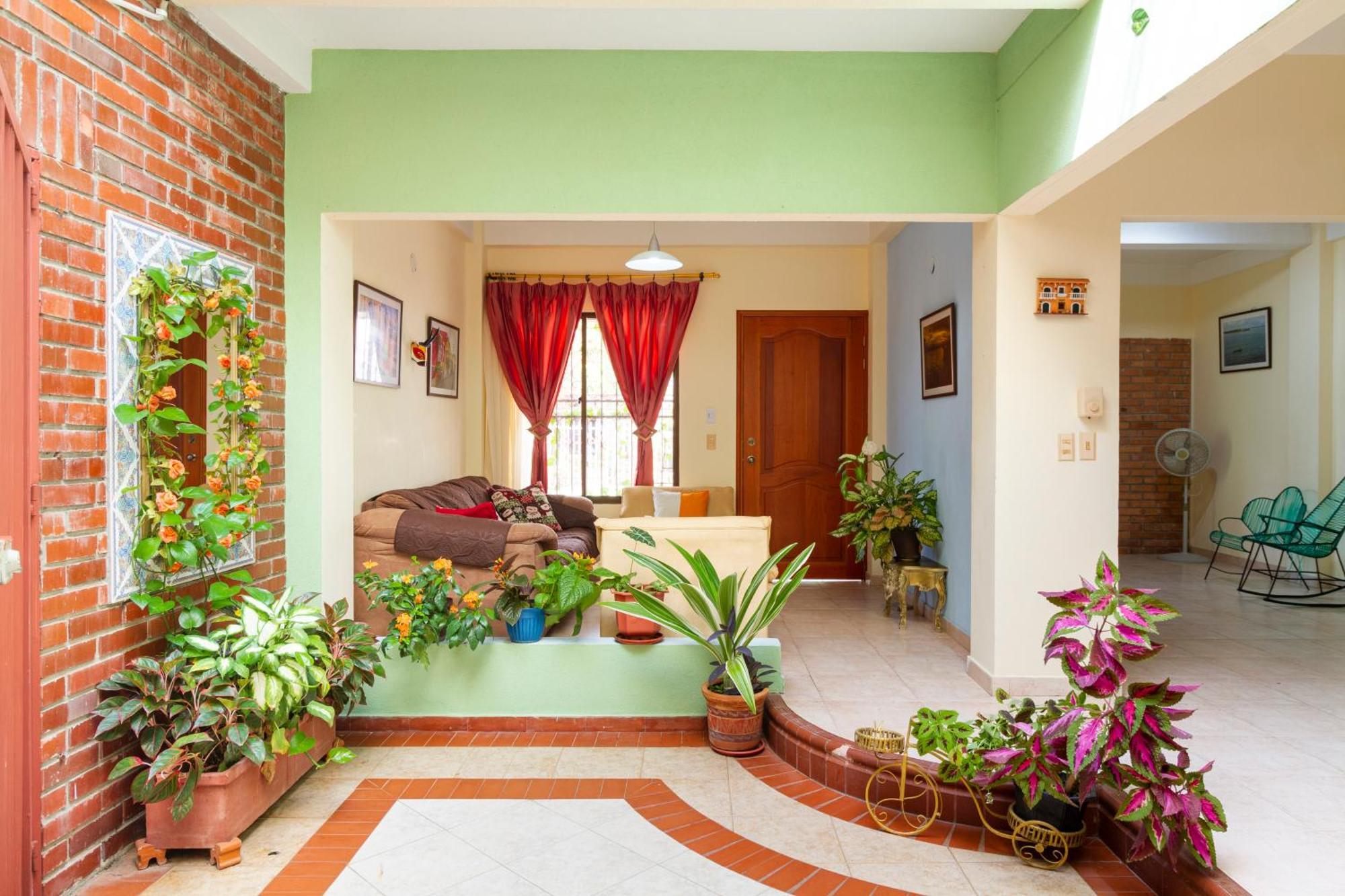 Hostal Cartagonova - Habitaciones Privadas Y Amplias Cerca A Zonas Turisticas Cartagena Luaran gambar
